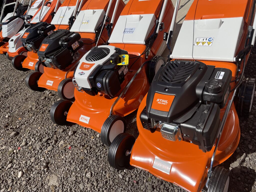STIHL MOWER