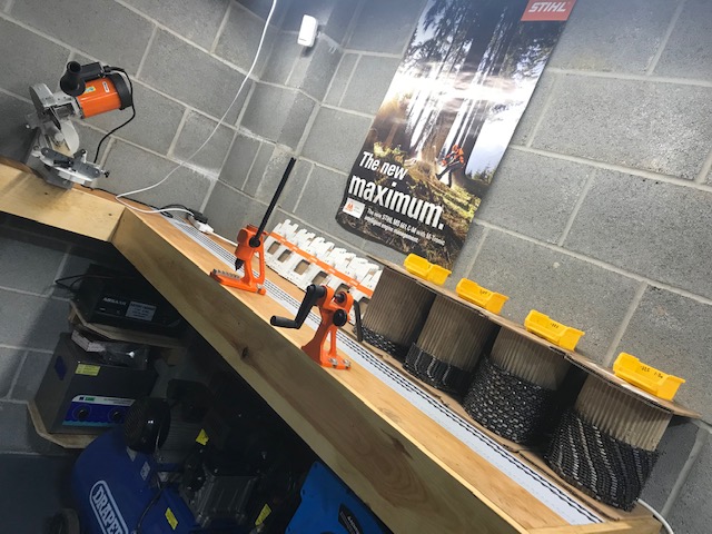 Chainsaw Bench