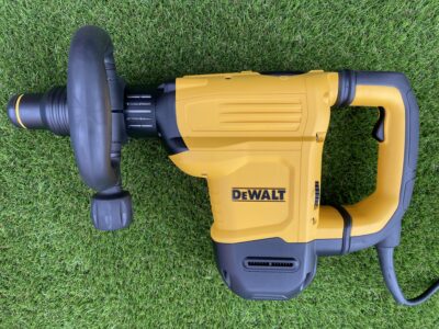 Dewalt 6kg Chipper D25832k 110v