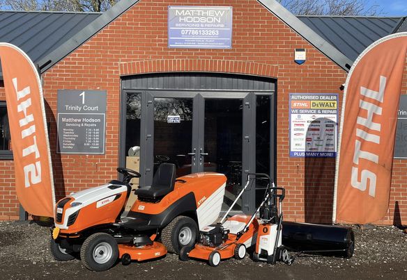 Stihl RT6127.ZL V Twin Ride On