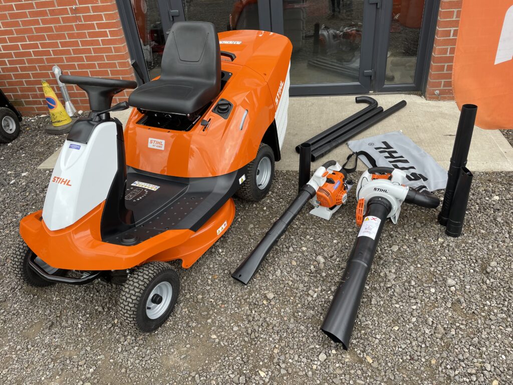 Stihl Rt4082 Ride On